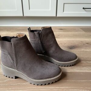 Brown suede ankle boots.